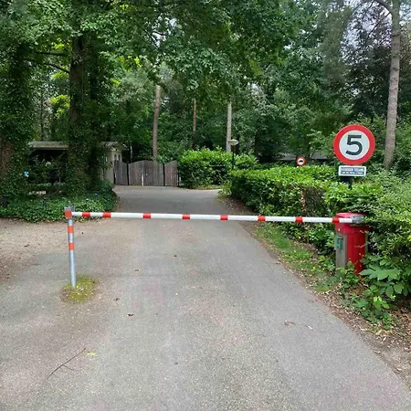 Comfortabel Boshuisje In De Oisterwijkse Bossen Horská chata *